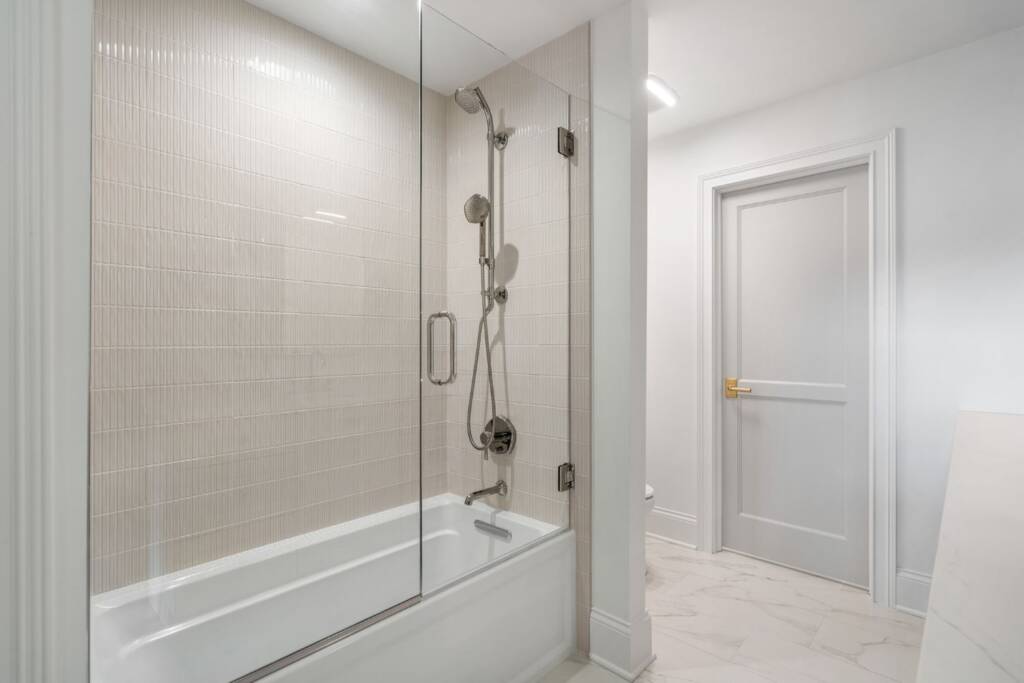 Kids tan shower